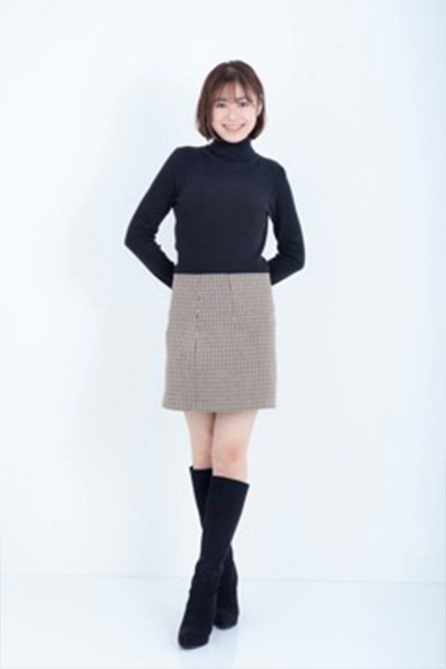 山本麻貴